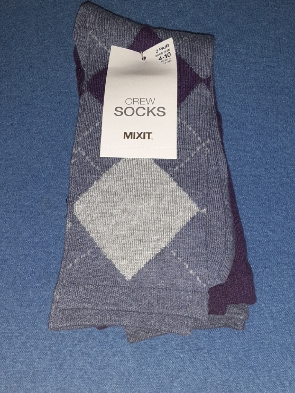 Mixit Men’s Gray and Purple Argyle Crew Socks - Pack